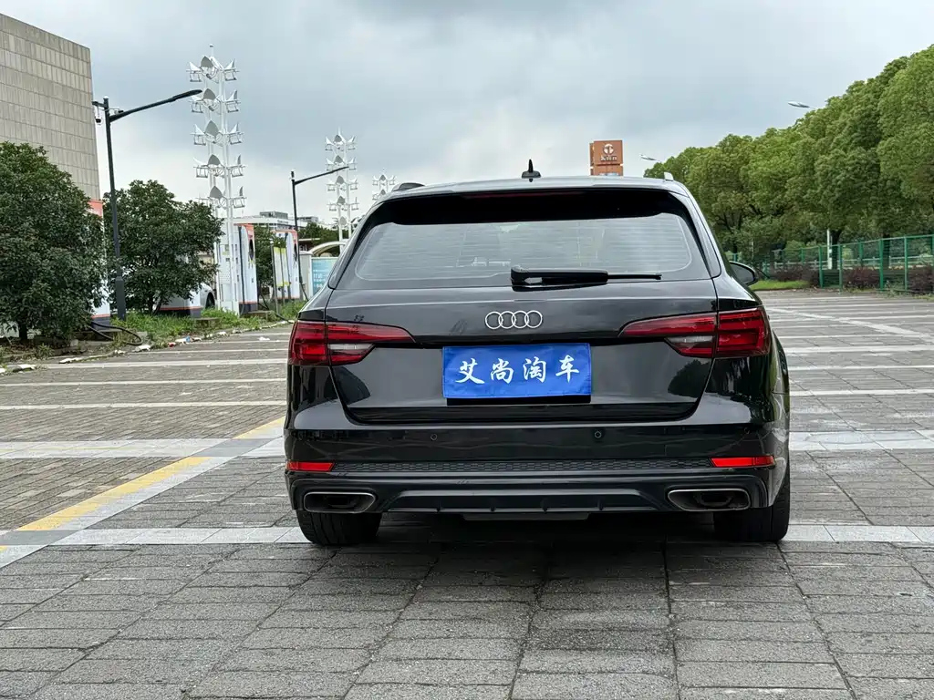 AUDI A4 IMPORT 2020
