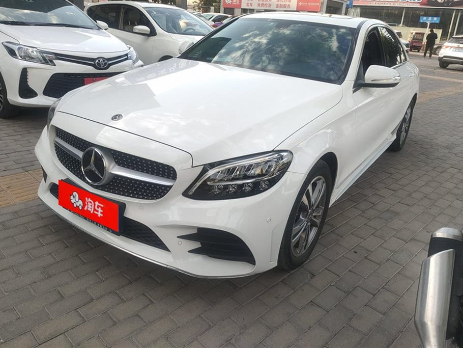 MERCEDES BENZ C-CLASS 2019