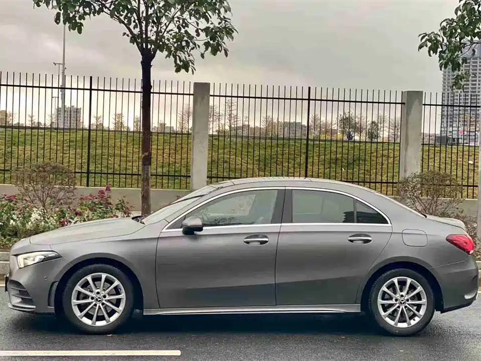 MERCEDES BENZ A-CLASS 2019