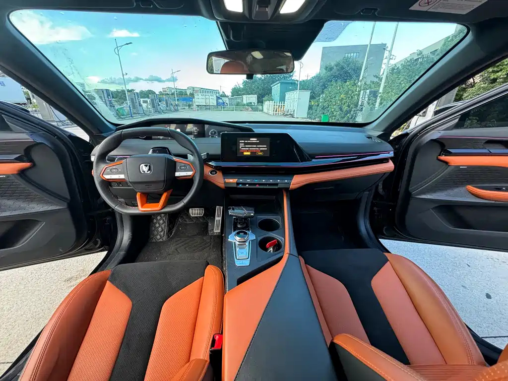 CHANGAN UNI-V 2023