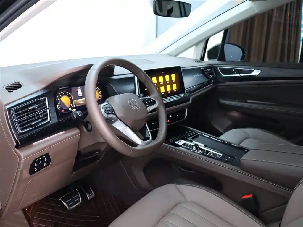 VOLKSWAGEN VILORAN 2024