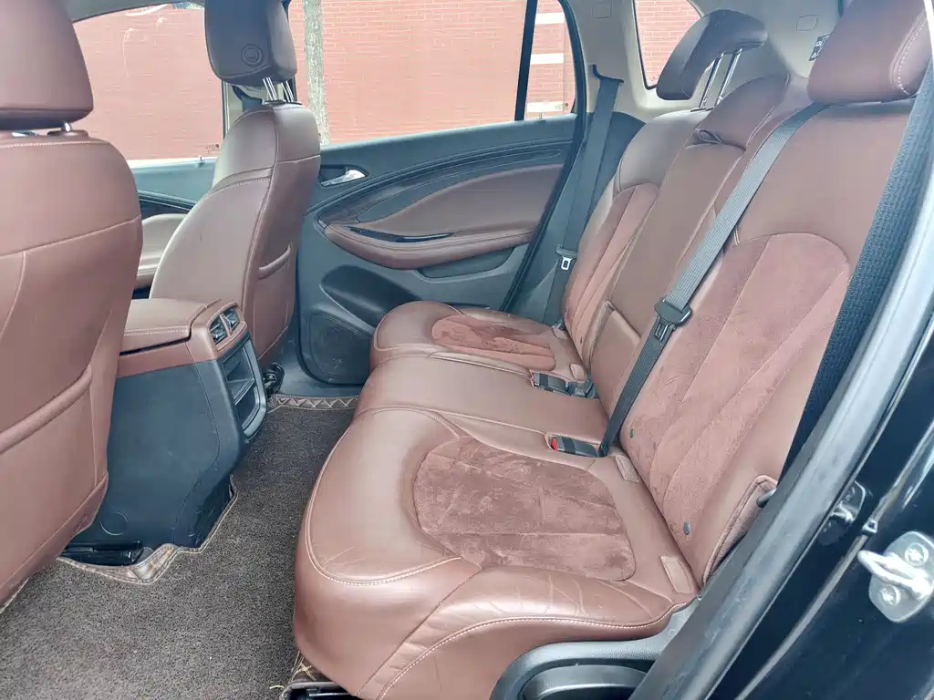 BUICK ENVISION 2017