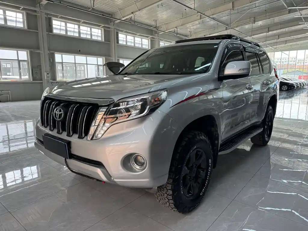TOYOTA PRADO IMPORT 2010