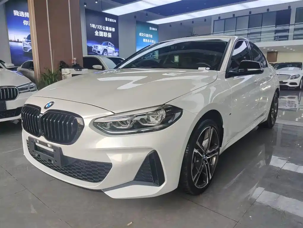 BMW 1-SERIES 2022