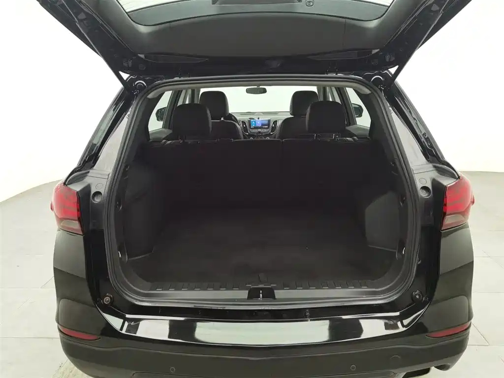 CHEVROLET EXPLORER 2022