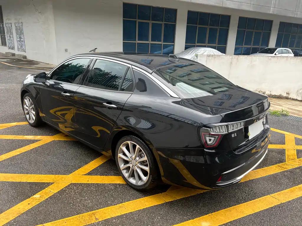 LYNK&CO 03 2018