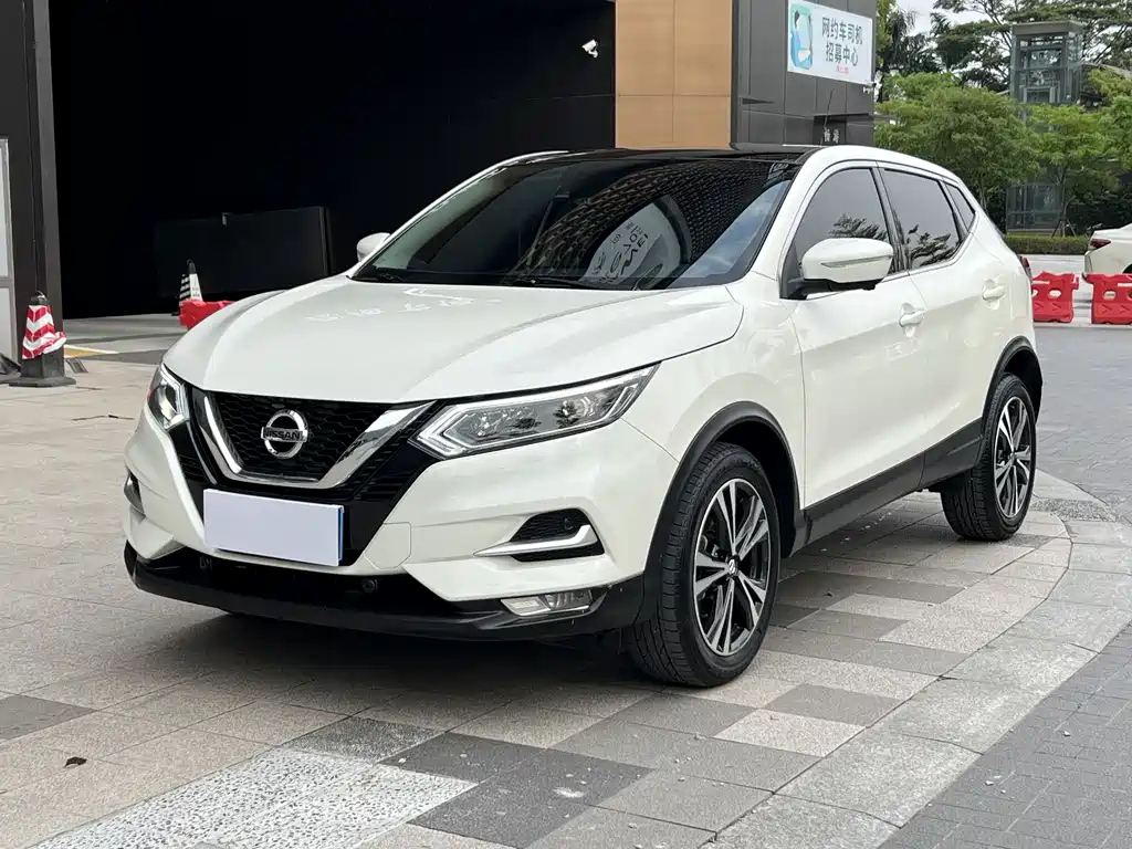 NISSAN QASHQAI 2021