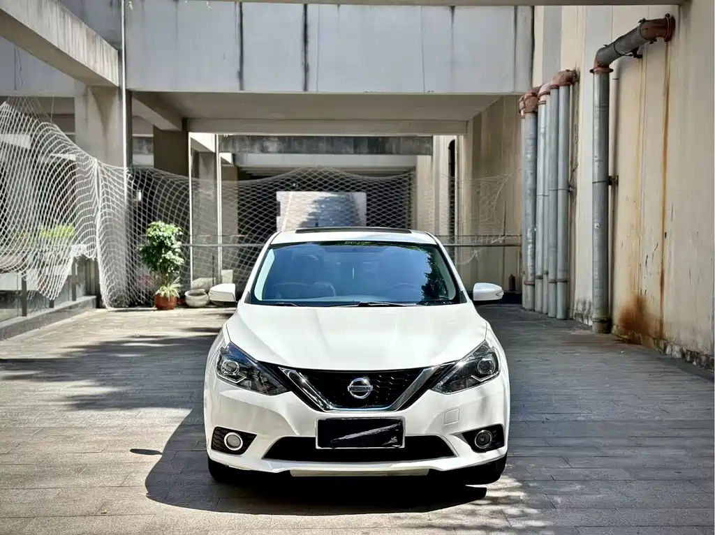 NISSAN SYLPHY 2019