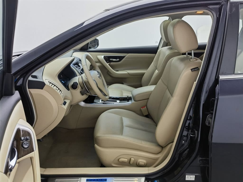 NISSAN TEANA 2013