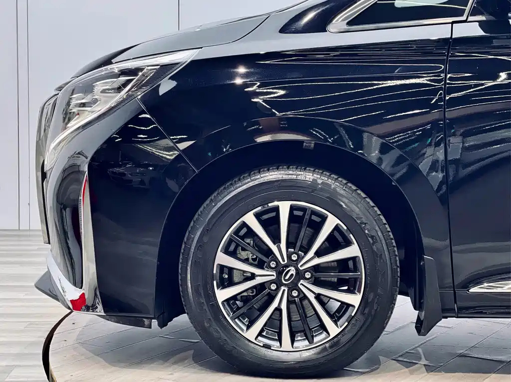 TRUMPCHI M8 2021