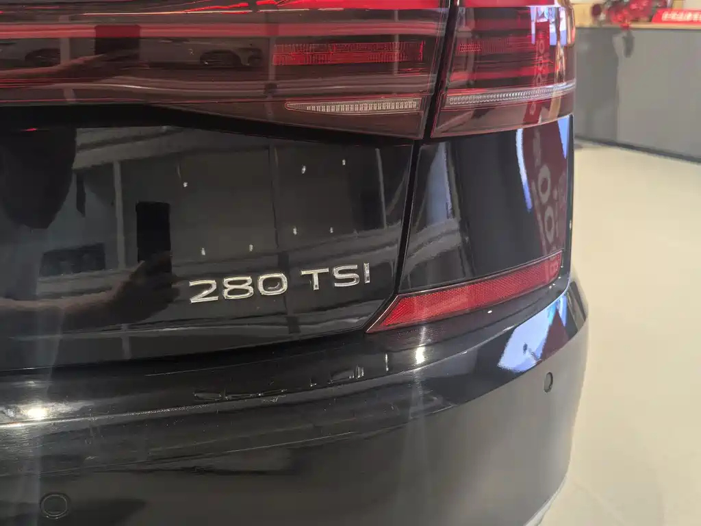 VOLKSWAGEN PASSAT 2022