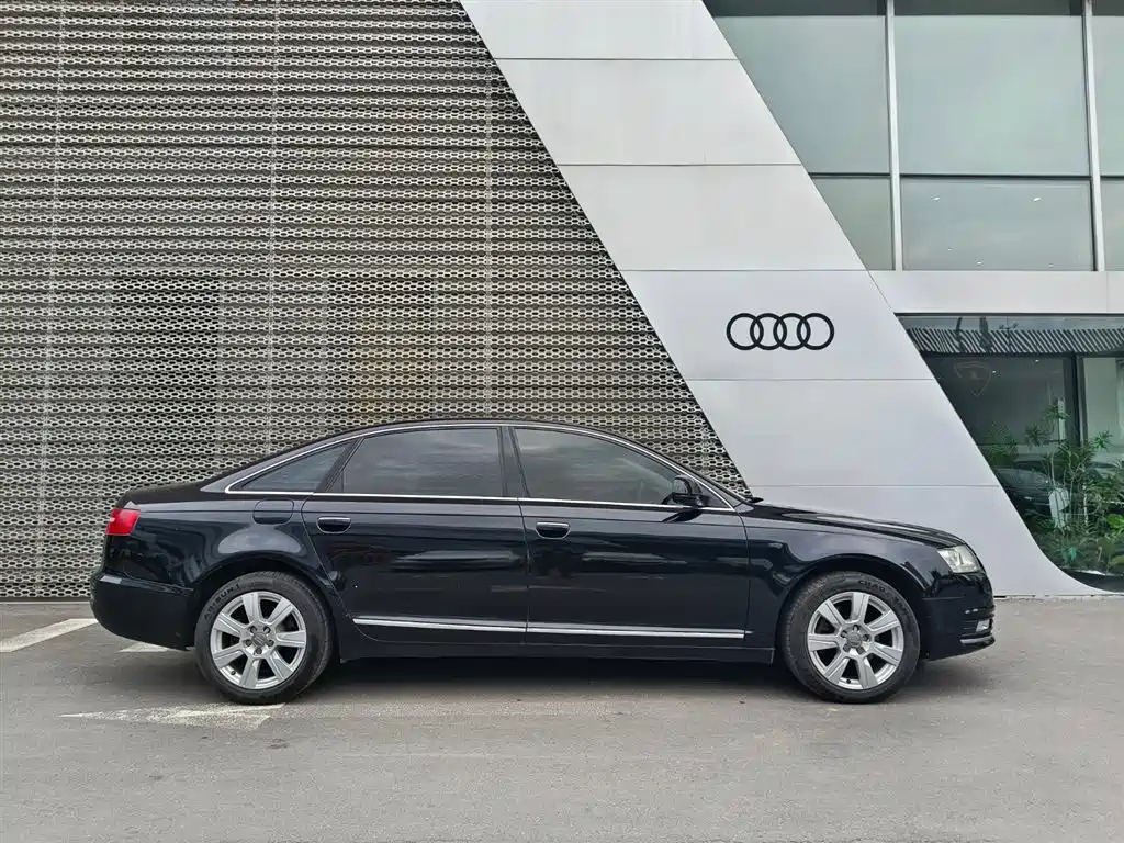 AUDI A6L 2012