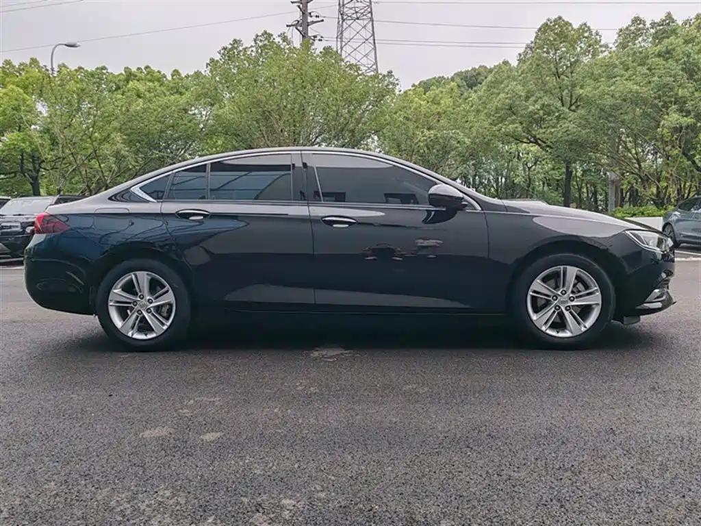 BUICK REGAL 2019