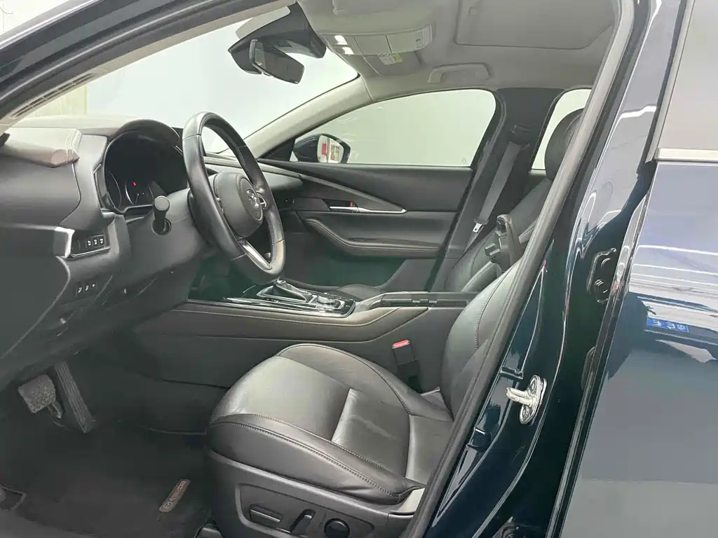 MAZDA CX-30 2021