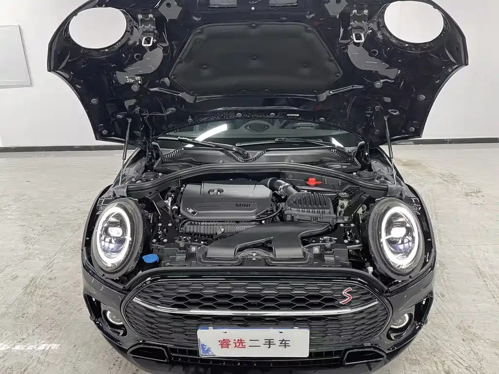 MINI CLUBMAN 2022