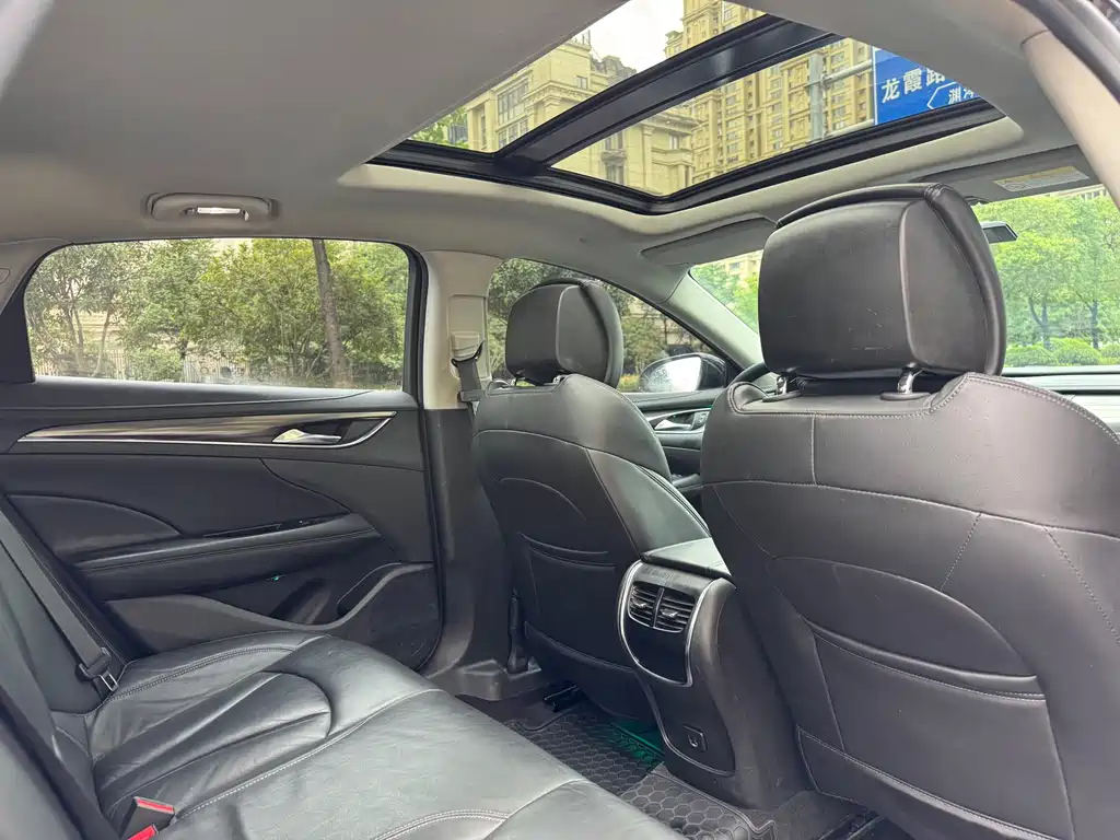 BUICK LACROSSE 2019