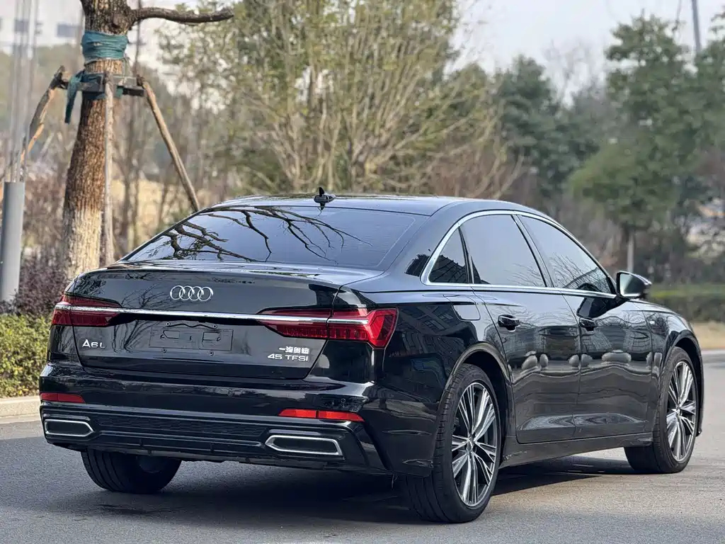 AUDI A6L 2021