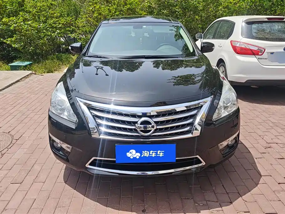 NISSAN TEANA 2014