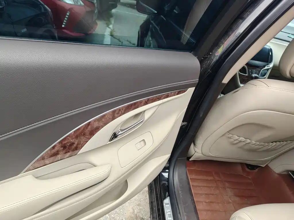 BUICK LACROSSE 2013