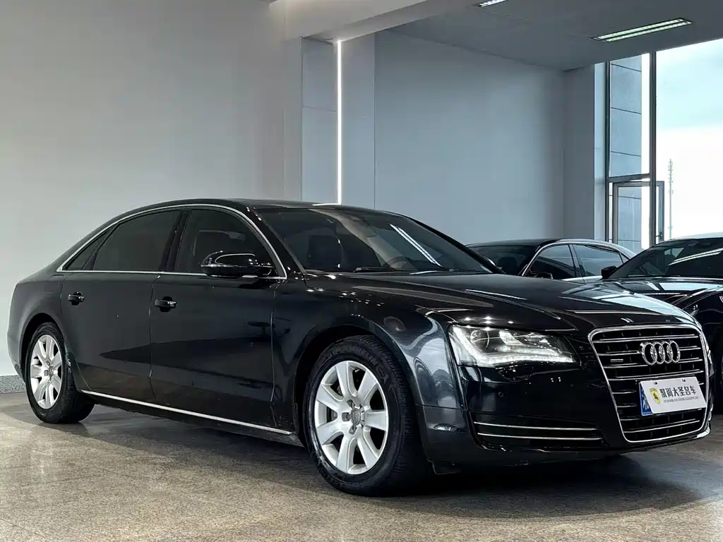 AUDI A8 2013