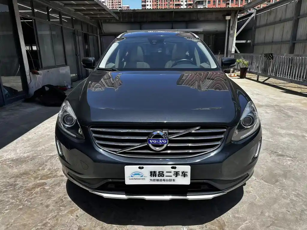 VOLVO XC60 IMPORT 2014