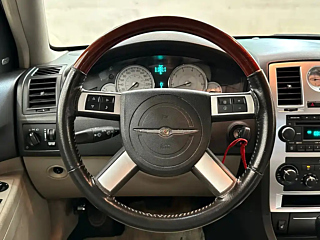 CHRYSLER 300C  2006 YEAR 2.7L DELUXE EDITION 2006