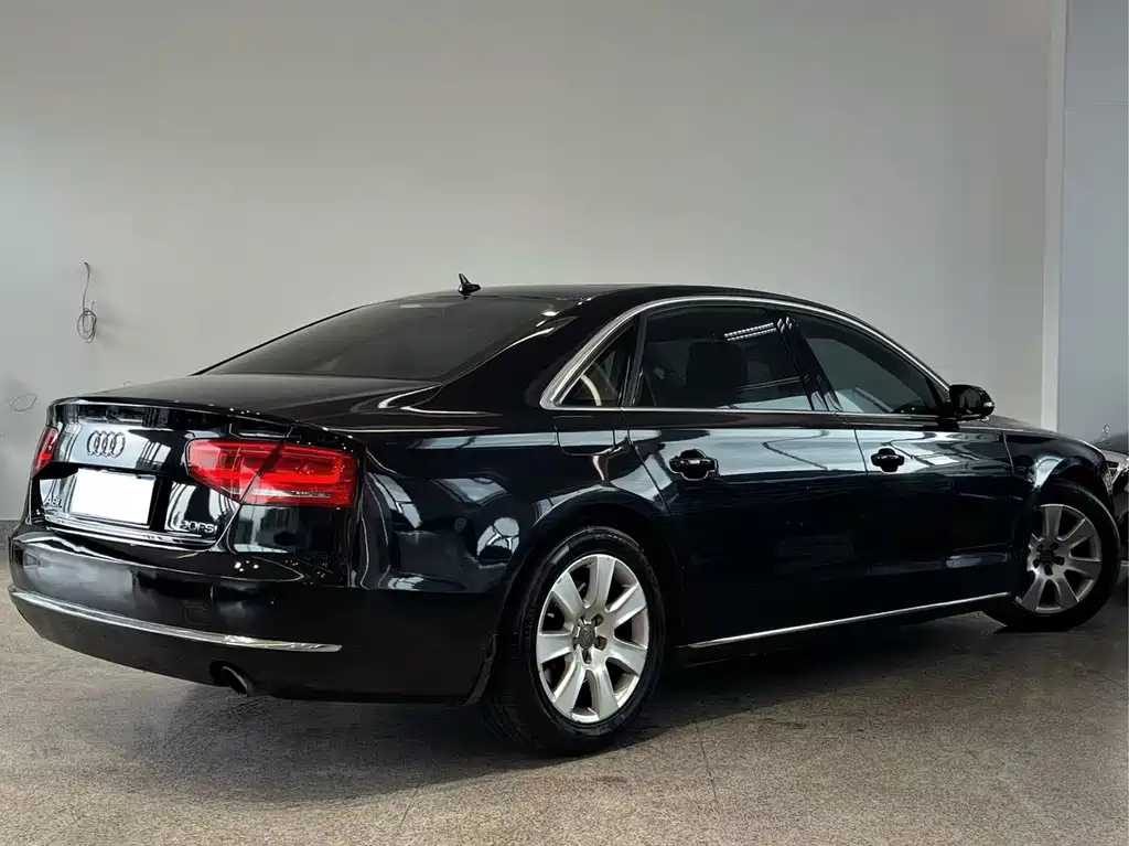 AUDI A8 2013