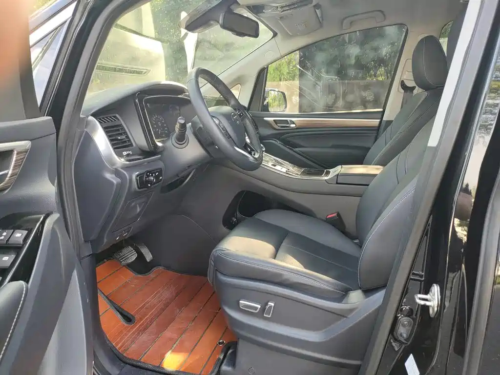 TRUMPCHI M8 2022