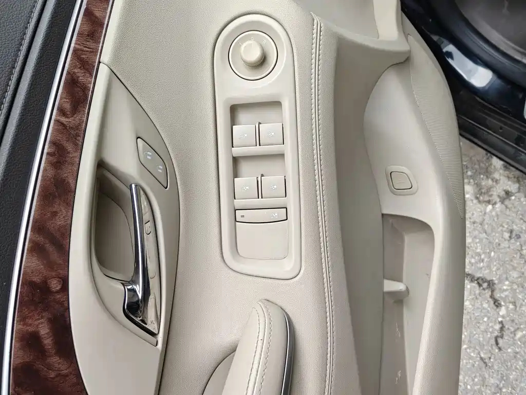BUICK LACROSSE 2013