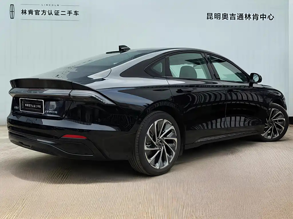 LINCOLN Z 2024