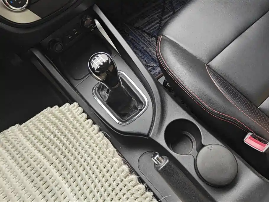 CHANGAN CS35 2014