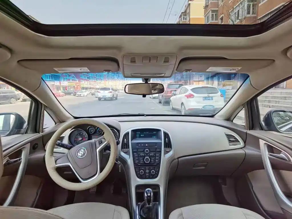 BUICK EXCELLE 2012