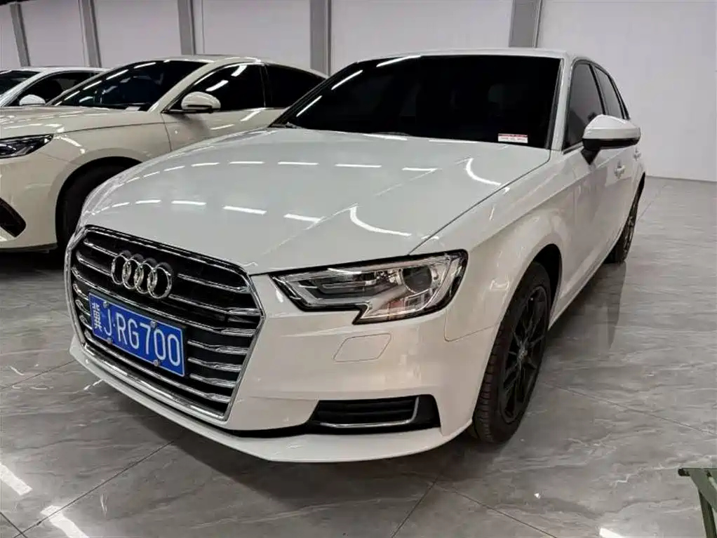 AUDI A3 2019