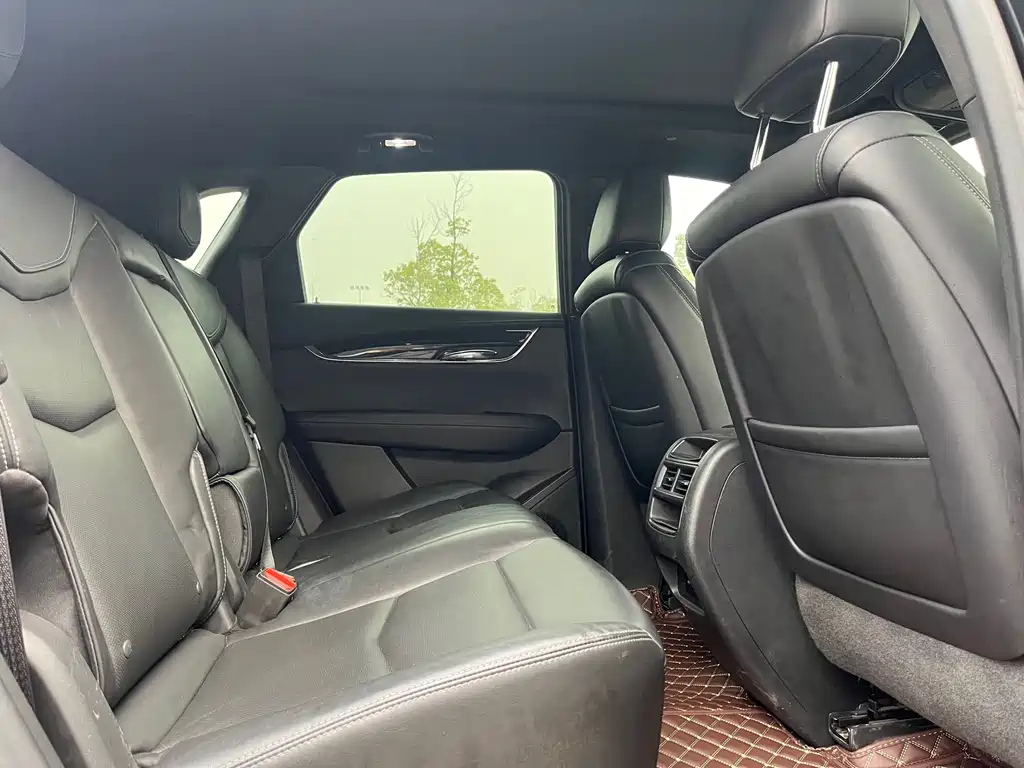 CADILLAC XT5 2020