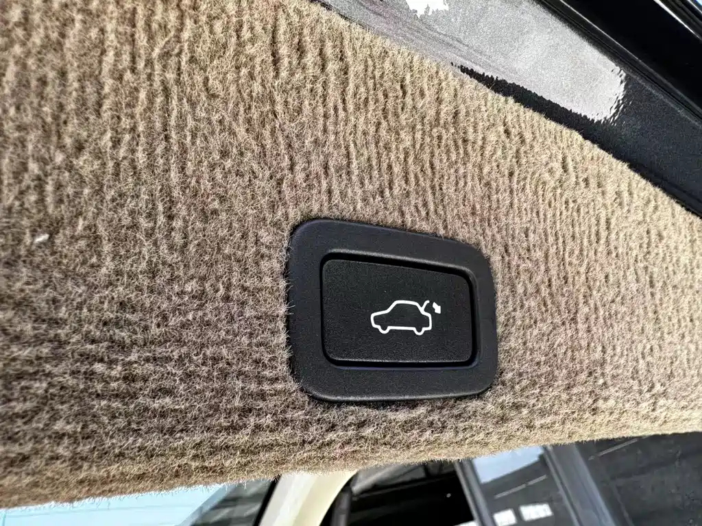 VOLVO XC60 IMPORT 2014