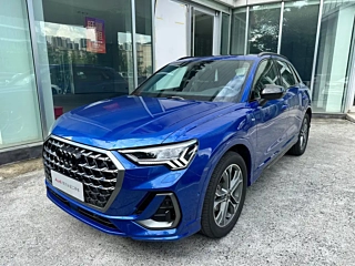 AUDI Q3 2024