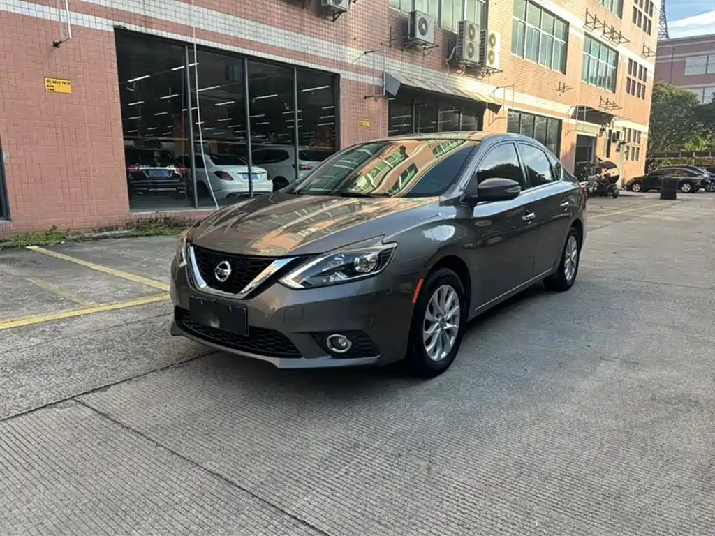 NISSAN SYLPHY 2016