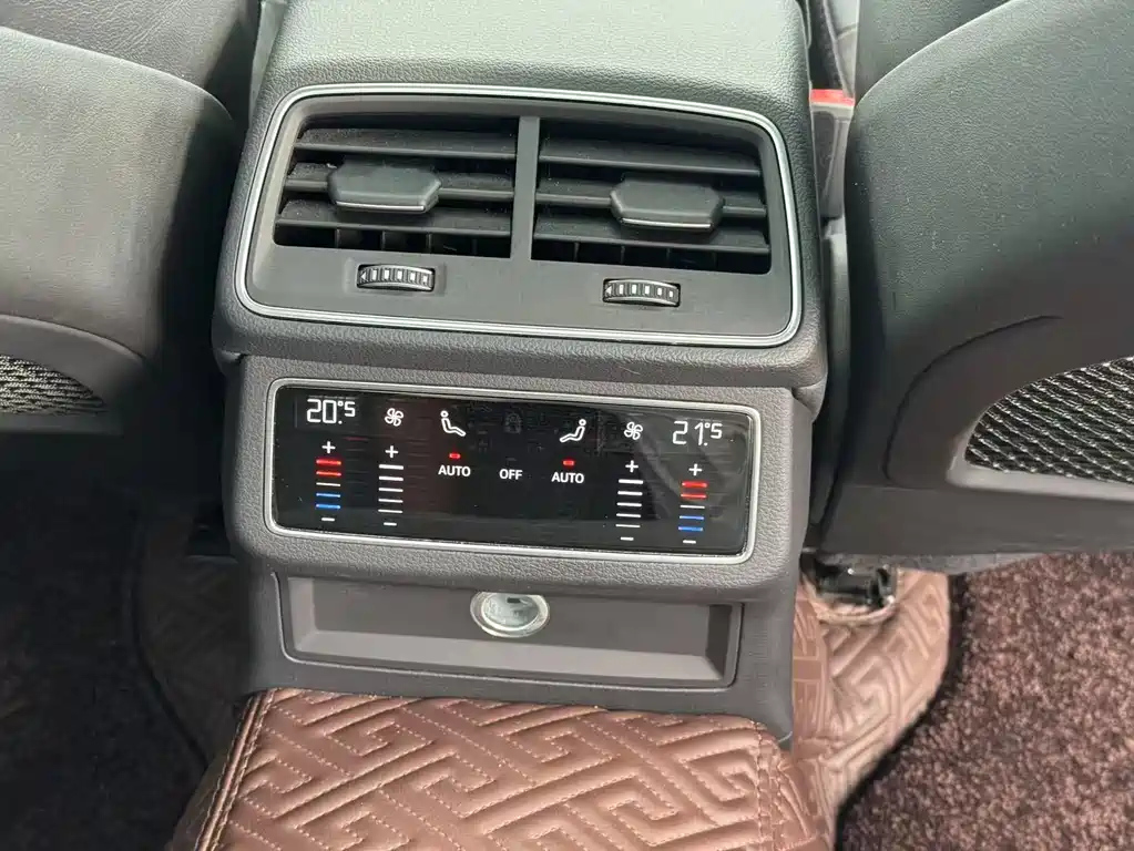 AUDI A6L 2019