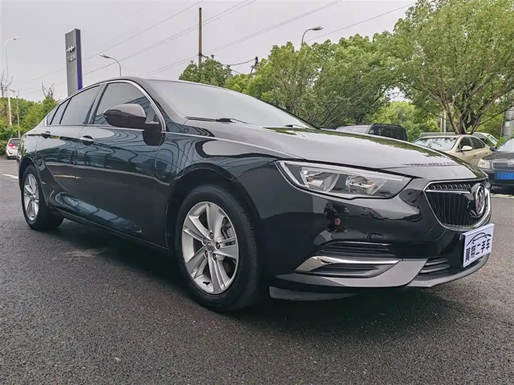 BUICK REGAL 2019