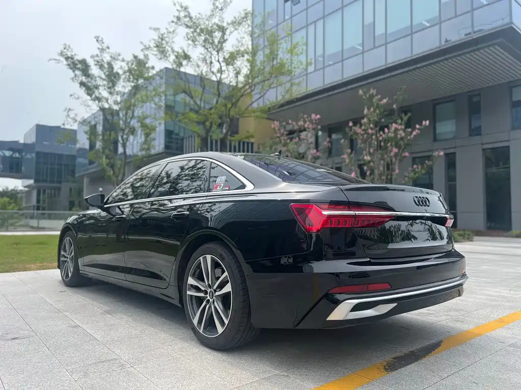 AUDI A6L 2023