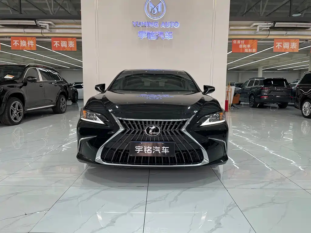 LEXUS ES 2022