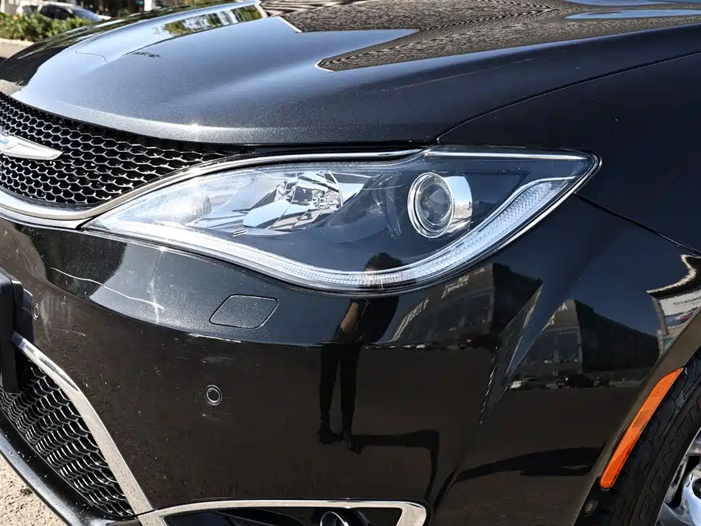 CHRYSLER OTHER 2018