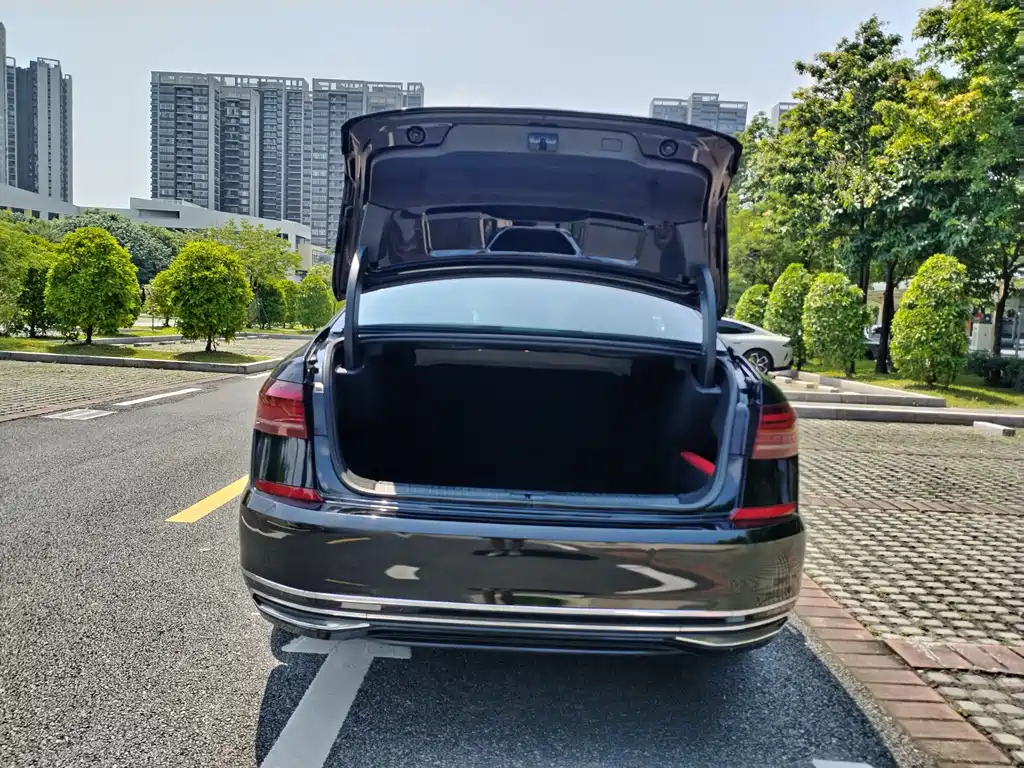 VOLKSWAGEN PASSAT 2022