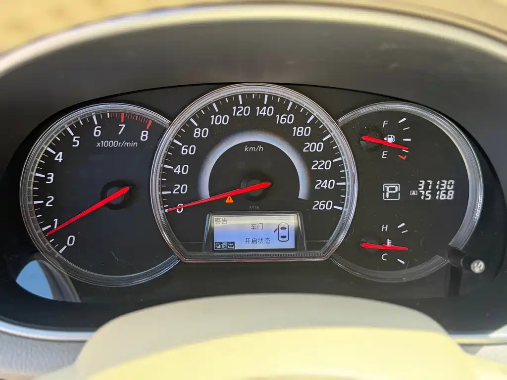 NISSAN TEANA 2012
