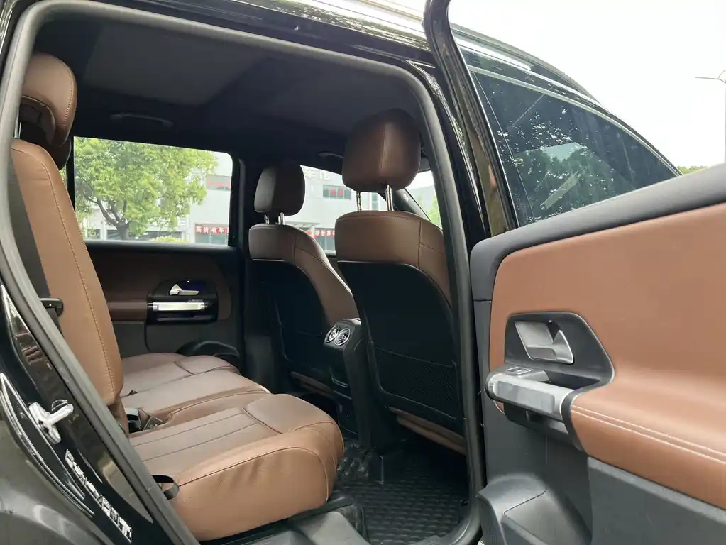 MERCEDES BENZ GLB 2022