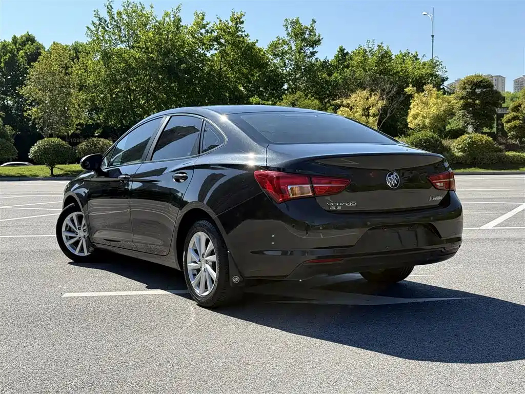BUICK VERANO 2015
