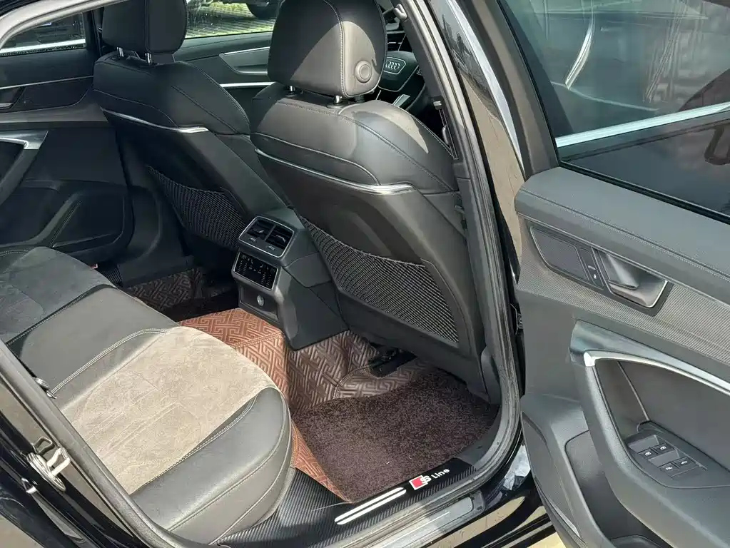 AUDI A6L 2019