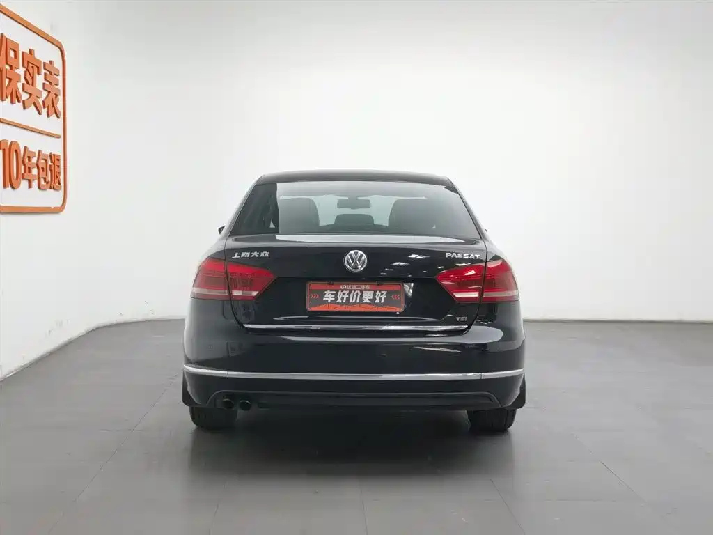 VOLKSWAGEN PASSAT 2014
