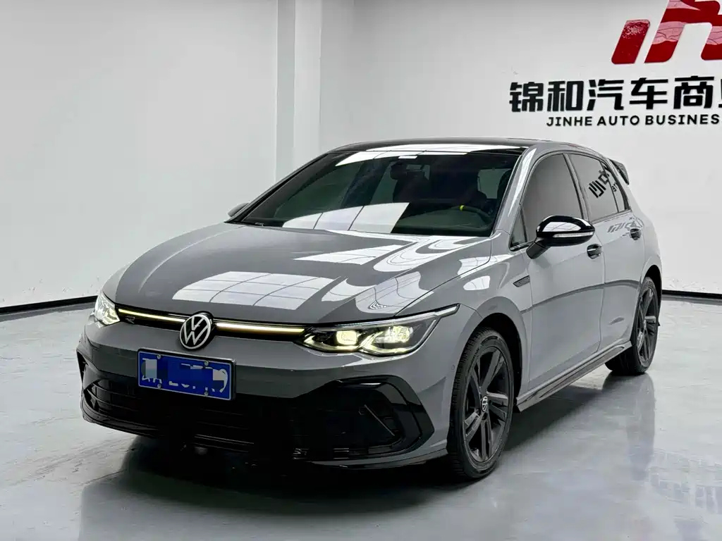 VOLKSWAGEN GOLF 2021