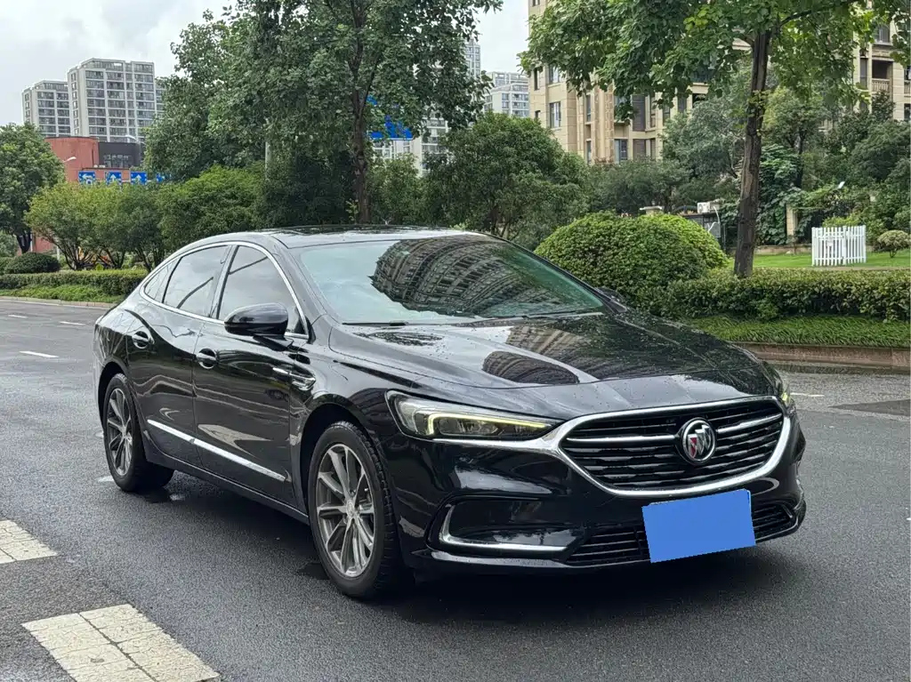 BUICK LACROSSE 2019